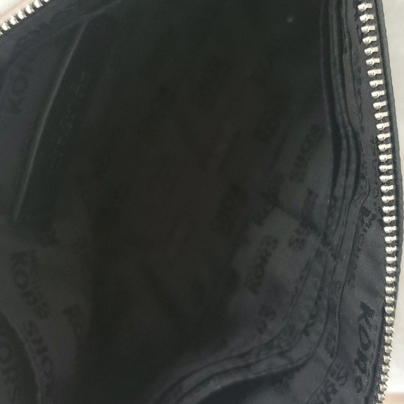 Michael Kors clutch - Picture 3 of 3